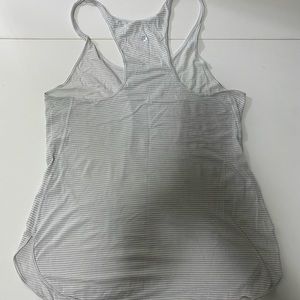 Lululemon size 12 tank